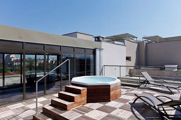 Lagrange Lumiere 4*
