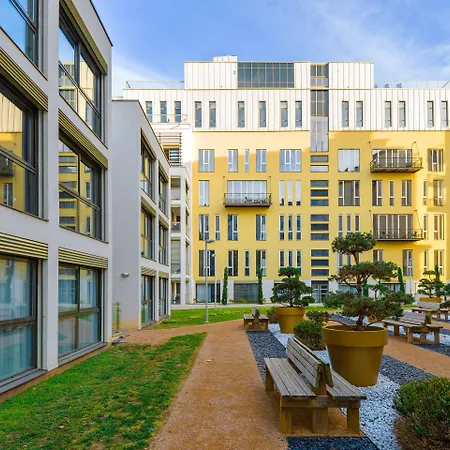 라그랑주 뤼미에르 아파트호텔 4*