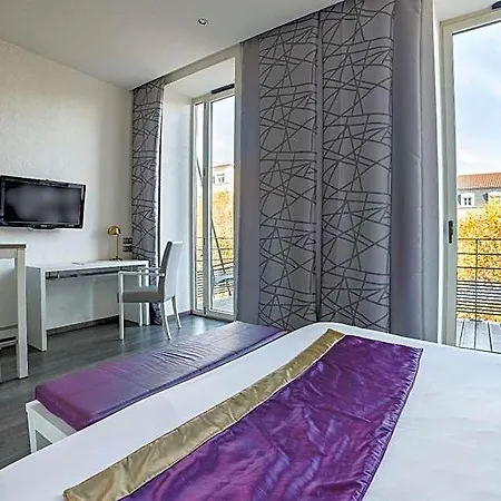 Lagrange Lumiere Apartahotel 4*