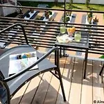 Lagrange Lumière Aparthotel